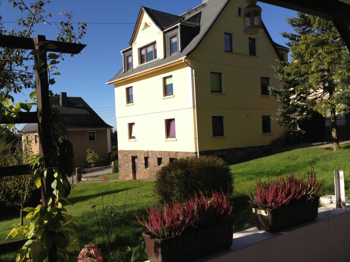 am Balkon des Erzgebirges Daire Bernsbach Dış mekan fotoğraf