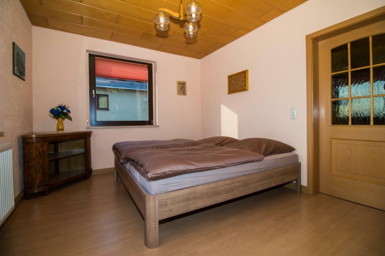 am Balkon des Erzgebirges Daire Bernsbach Dış mekan fotoğraf